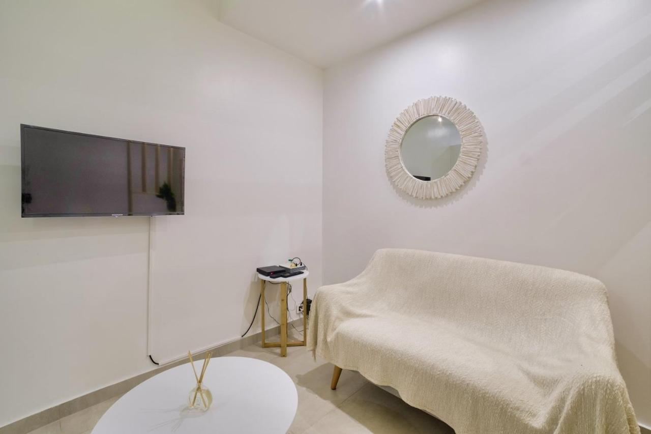 Superb Flat Near The Beach In Antibes Exterior foto